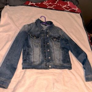 Women’s soft jean jacket